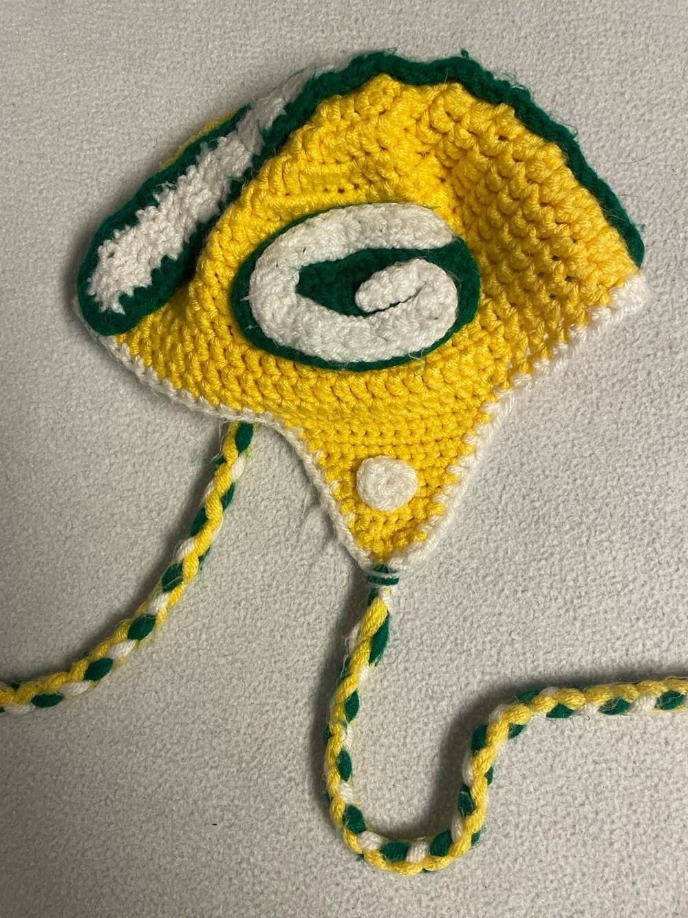 Handmade Crochet Green Bay Packers Football Helmet Hat Knit Beanie Yellow Green